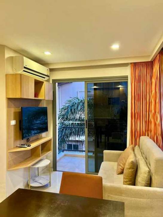 Pattaya dot Property