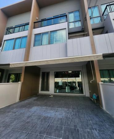 �оҹ�٧ �� Nuttapong