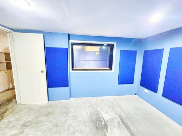 �ӹѡ�ҹ�Դ����˭� ��ͧ�ҹ