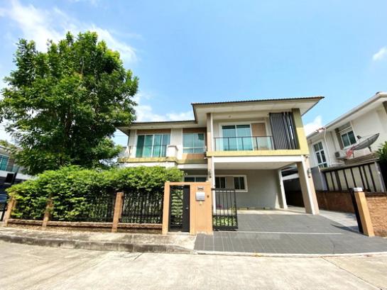 �ǹ��ǧ �� Nuttapong