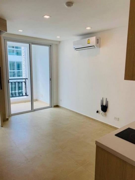 ���ͧ �� ahousepost9