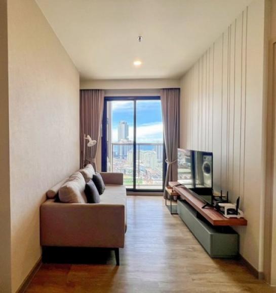 ���ͧ �� ahousepost9