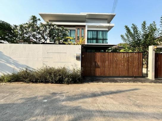 �Ҵ����� �� Nuttapong