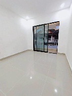 ��� ��ǹ������� 18 ���ҧ��