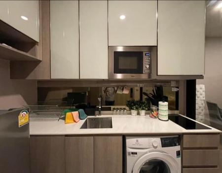 ���� �� incube