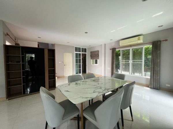 บ้านให้เช่า รัตนาธิเบศร์