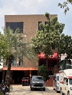 �������ӹѡ�ҹ �Ҥһ�С�������� 150,000 �ҷ/��͹