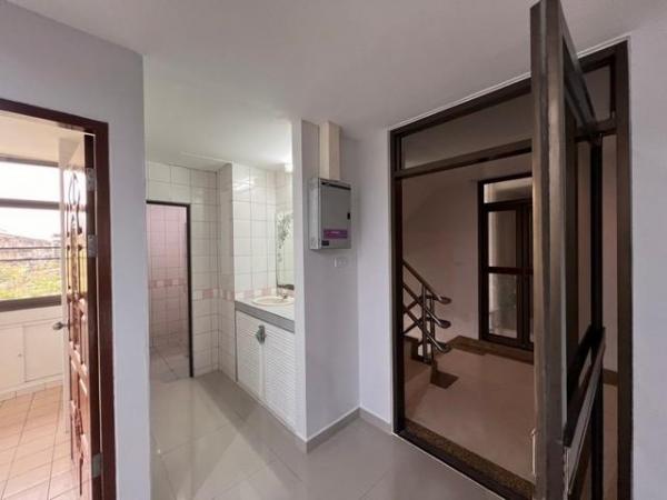 �ӹѡ�ҹ������ ���觪ѹ