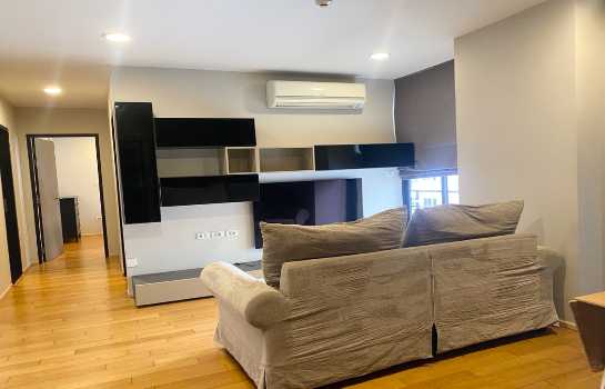 �͹� phaholyothin