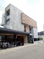 �����Һ�ҹ �Ҥһ�С�������� 150,000 �ҷ/��͹