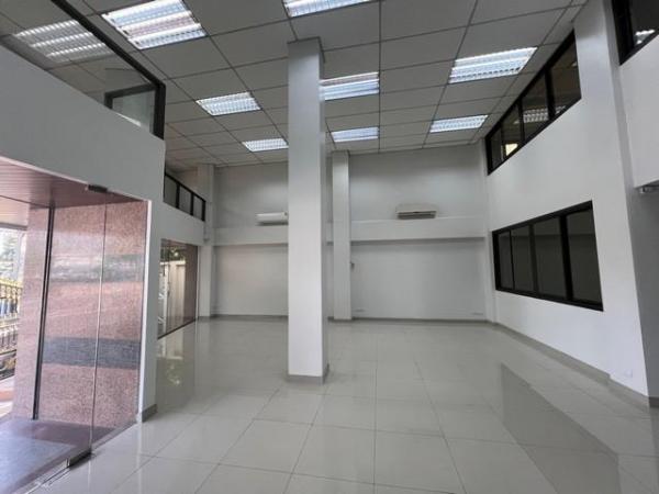 �ӹѡ�ҹ������ ���觪ѹ