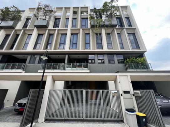 �Ҵ����� �� Nuttapong