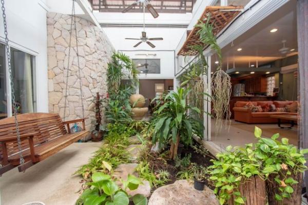 ���ͧ �� onanong khumaphao