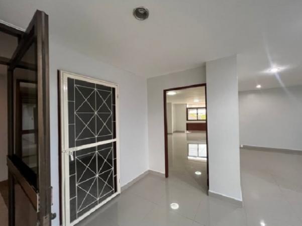 �ӹѡ�ҹ������ ���觪ѹ