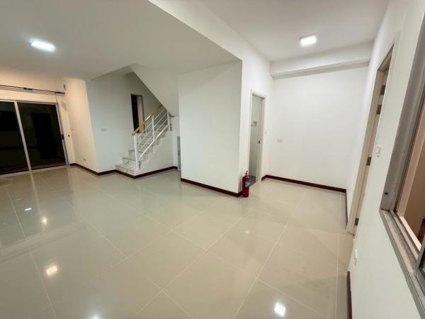 ��ǹ��������Ѻ��ا���� �����ҹ�