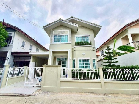ขายบ้าน 4 ห้องนอน ปทุมธานี