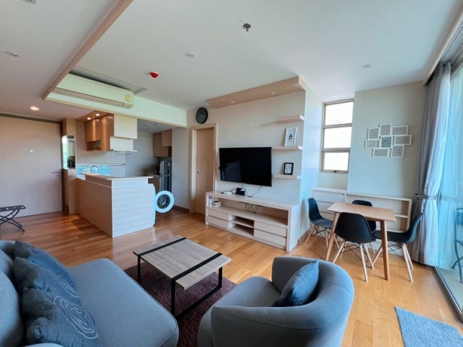 ���ͧ �� A House property