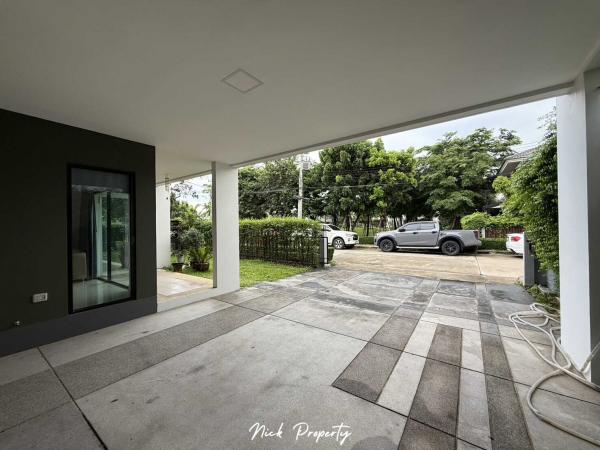 ขายบ้าน 4 ห้องนอน ปทุมธานี