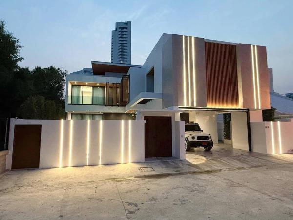 บ้านผ่อนดาวน์ ชลบุรี