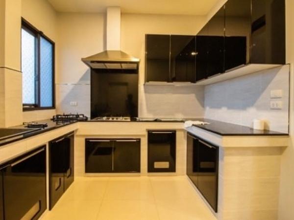 ��ҹJacuzzi �ҧ���