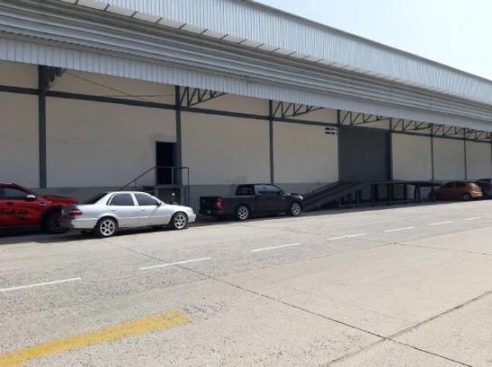 โรงงาน ยกสูง โรงงาน ยกสูง