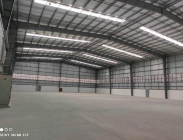 โรงงานที่จอดรถบรรทุก เมืองระยอง