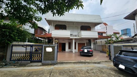 บ้านเดี่ยวพร้อมอยู่ บ้านเดี่ยวพร้อมอยู่