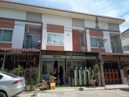 �����ط��Ҥ� �� Estate Corner