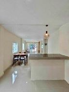 ��� ��ҹ ��ͧ�����