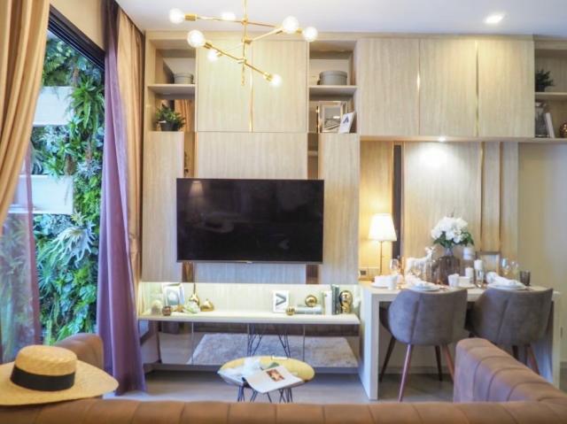 ��ا෾ �� Asset X Property