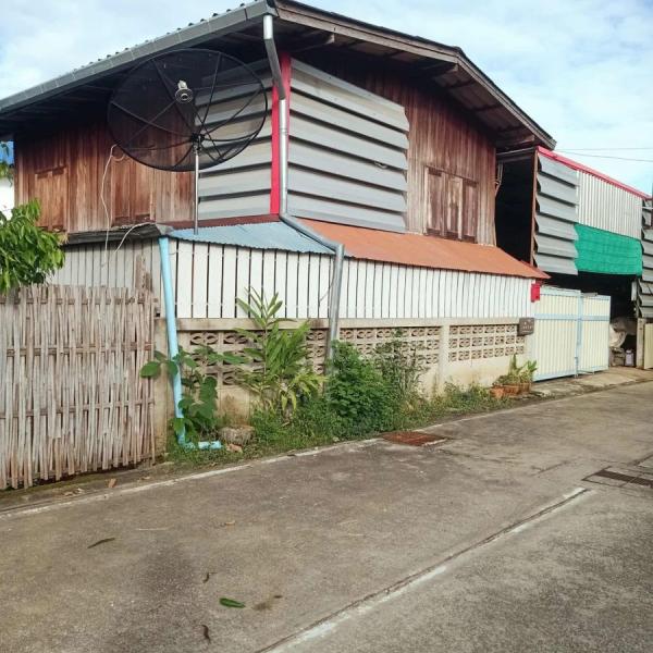 ขายที่ดิน 990,000 บาท ขายที่ดิน 990,000 บาท