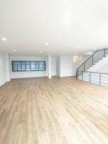 ������ ⡴ѧ �ҧ�˭� �������