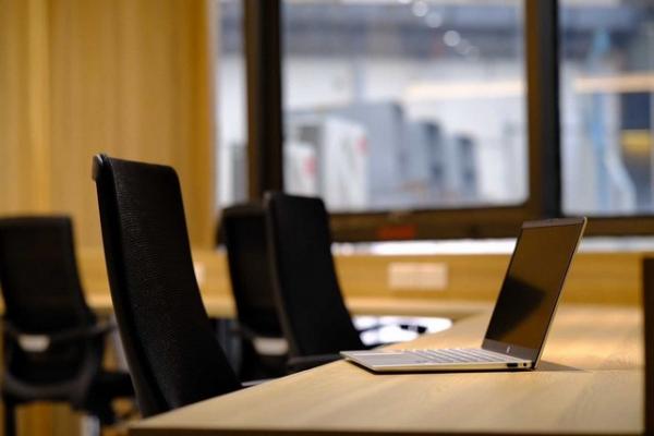 �ӹѡ�ҹ������ �ҧ�ѡ��ا෾