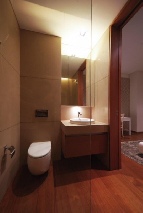 �����Ҥ͹������� �Ҥһ�С�������� 180,000 �ҷ/��͹