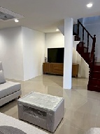 ������ ��ǹ������� �Ѳ��