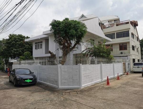 ��º�ҹ �ҷá�ا෾