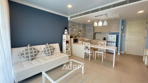 �͹ⴻ�ШǺ���բѹ�� 52 ���ҧ����