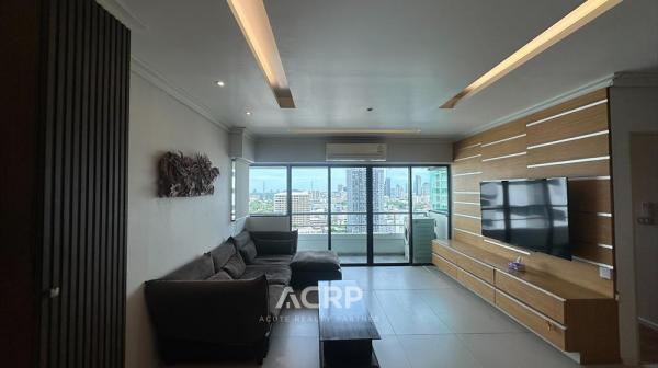 �͹������� 24 ���ҧ��