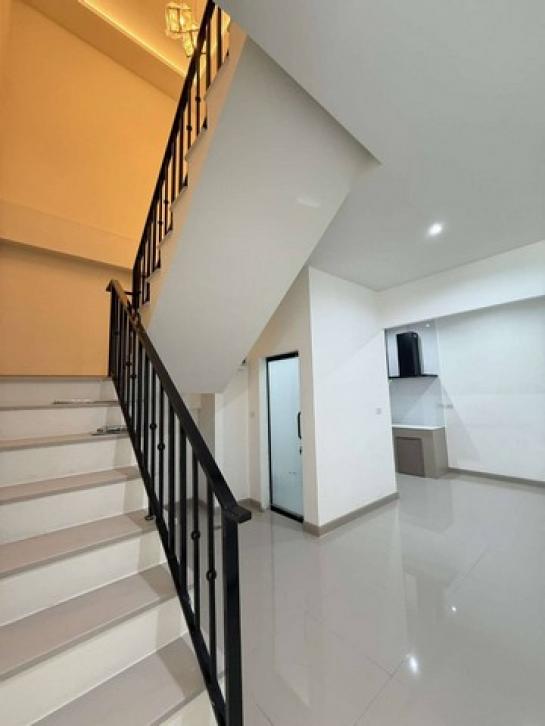 ��·�ǹ���� �Ҵ�˭�ʧ���