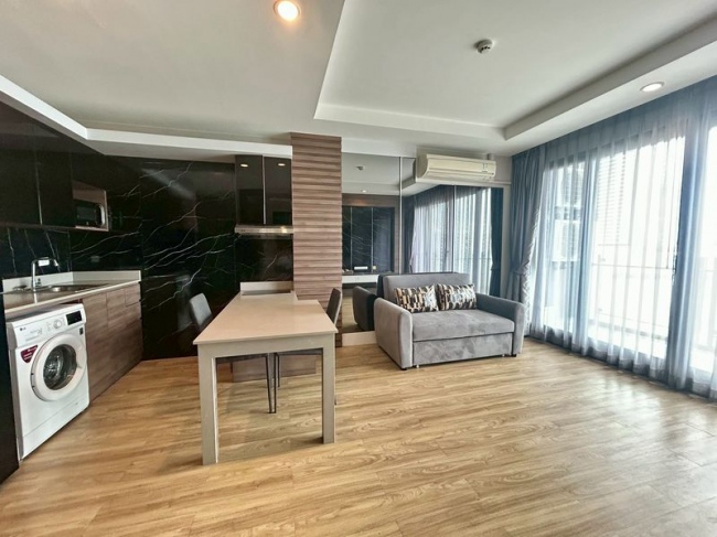 ���ͧ �� A House property