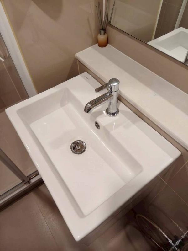 ഹ�� ��بѡ� �͹���ͧ��Ӣ�Ҵ�˭�