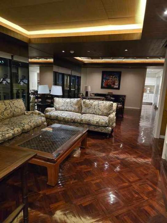 �͹������� �ҧ�ѡ��ا෾