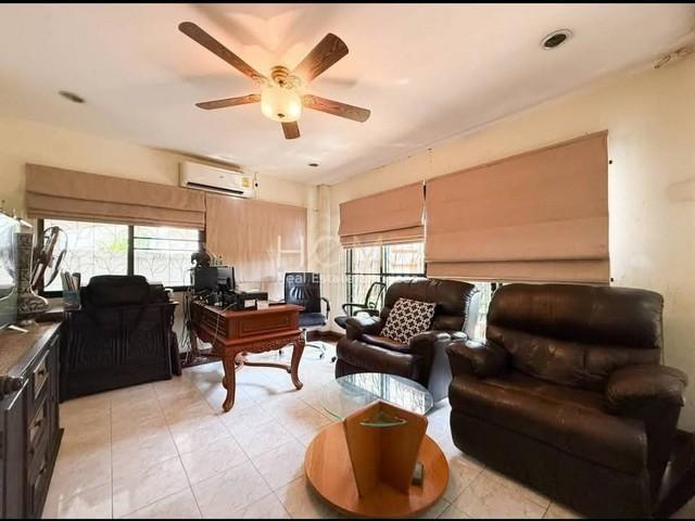 ��ҹ����ͧ�ӹ����� ��بѡ�