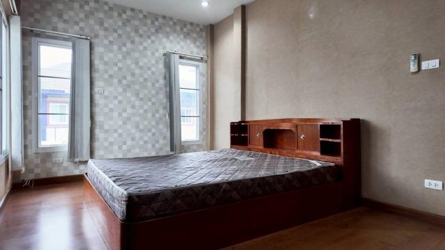 ��� ��ҹ�ѹ���� ��§����  ��� 4,300,000 �ҷ ��ҹ 3 ��ͧ�͹ ��ҹ��鹷�� 54 ���ҧ��  ��§����