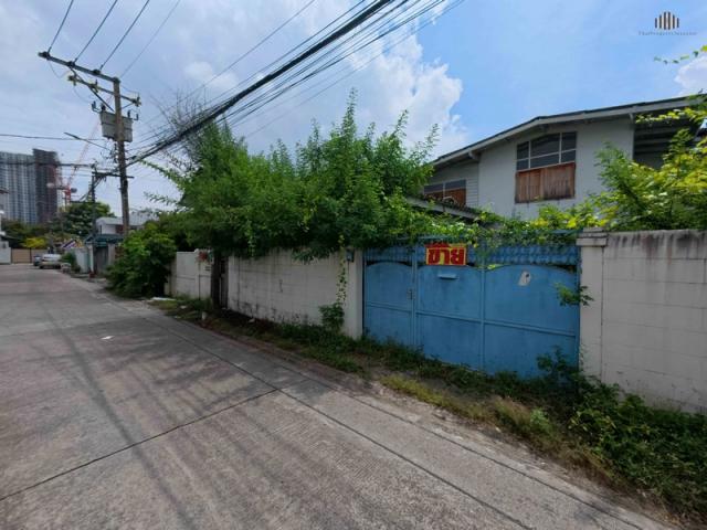 ��·��Թ �ҧ���͡�ا෾