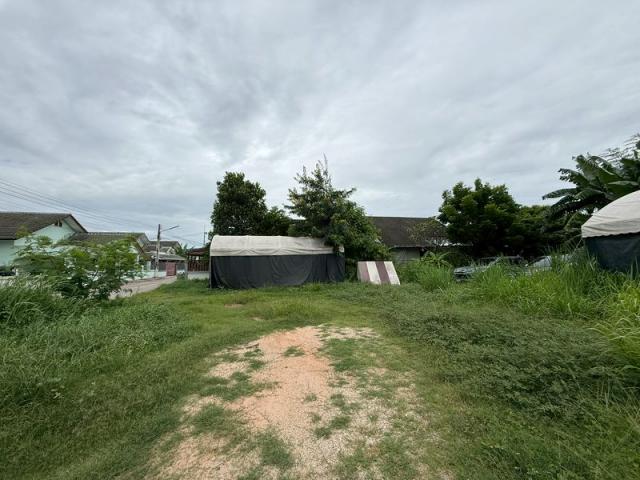 ���ͧ �� A House property