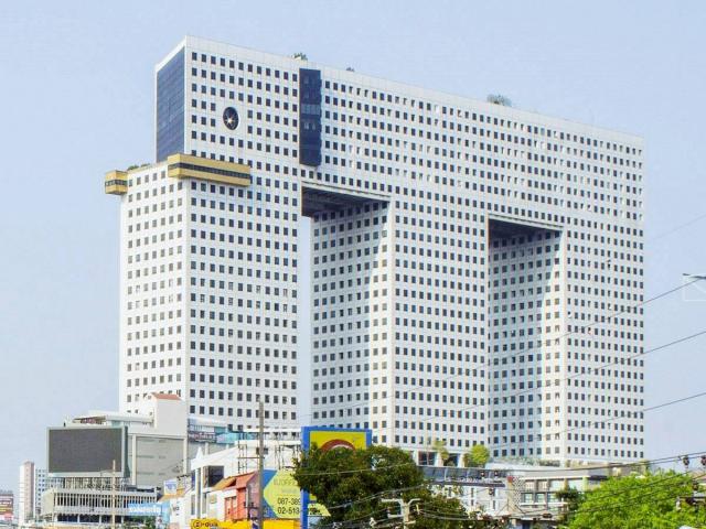 �͹⴨�بѡ� ��ا෾��ҹ��