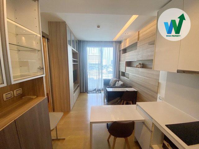 �͹�������ͧ ��بѡ�