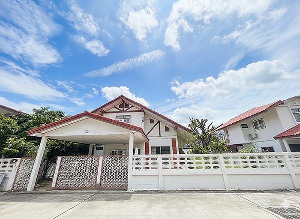 ��º�ҹ����� 8,200,000 �ҷ