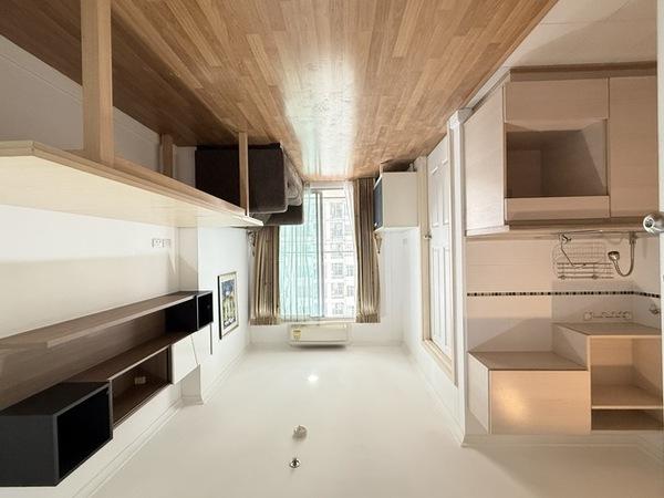 �͹ⴡ�ا෾ 2,100,000 �ҷ